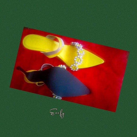 Mules - Picture 2 of 2